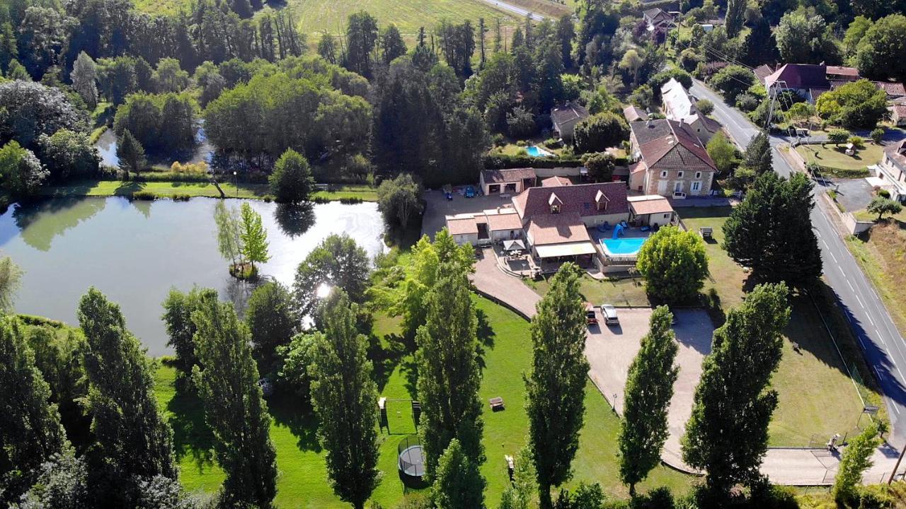 Le Domaine de L'étang de Sandanet Issac Extérieur photo
